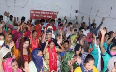 India: Despite harassment from police, people healed, accept Christ, and filled with the Spirit