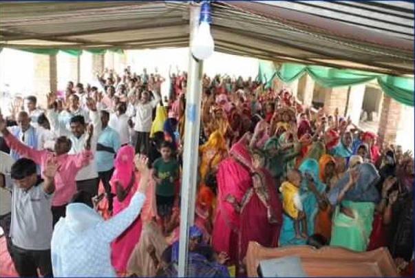 INDIA: 180 Hindus accept Jesus in Uttar Pradesh after miraculous healings through our workers confirm the gospel